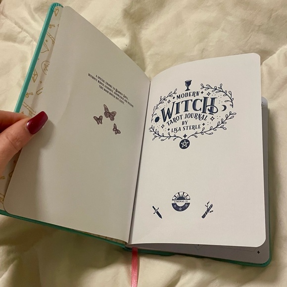 Modern Witch Tarot Journal by Lisa Steele - Picture 11 of 14